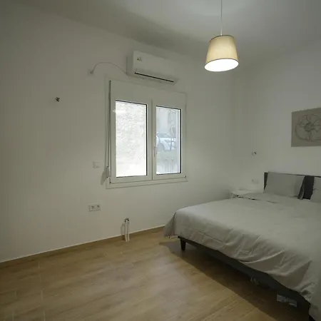 Apartment 1 Bdrm Apartment, In Pangrati *